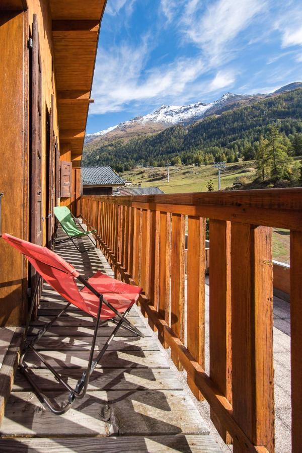 Fleurs Et Neige Apartment Lanslevillard Exterior photo