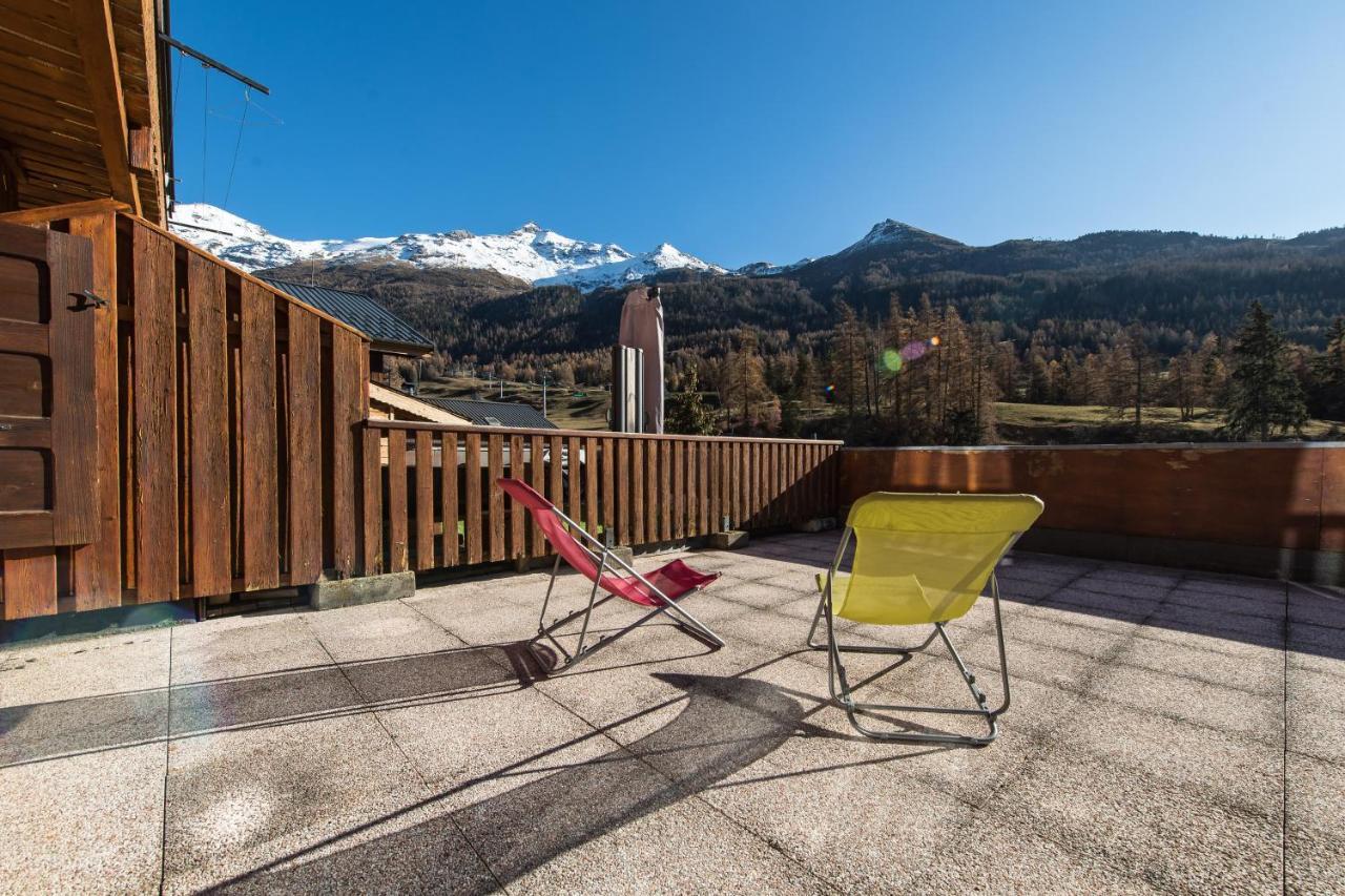 Fleurs Et Neige Apartment Lanslevillard Exterior photo
